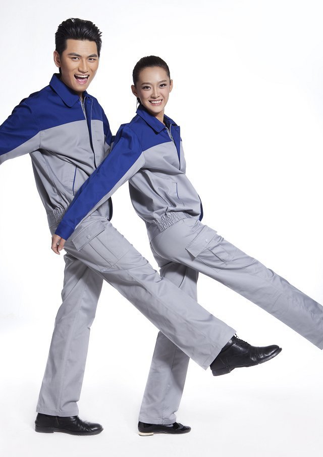 怎樣區分定制工作服的質(zhì)量好壞呢？定做工作服logo怎樣設計？