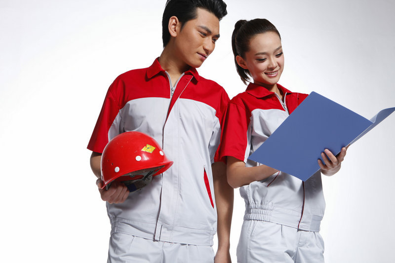 定做工作服怎樣清潔？不同的面料如何存放?